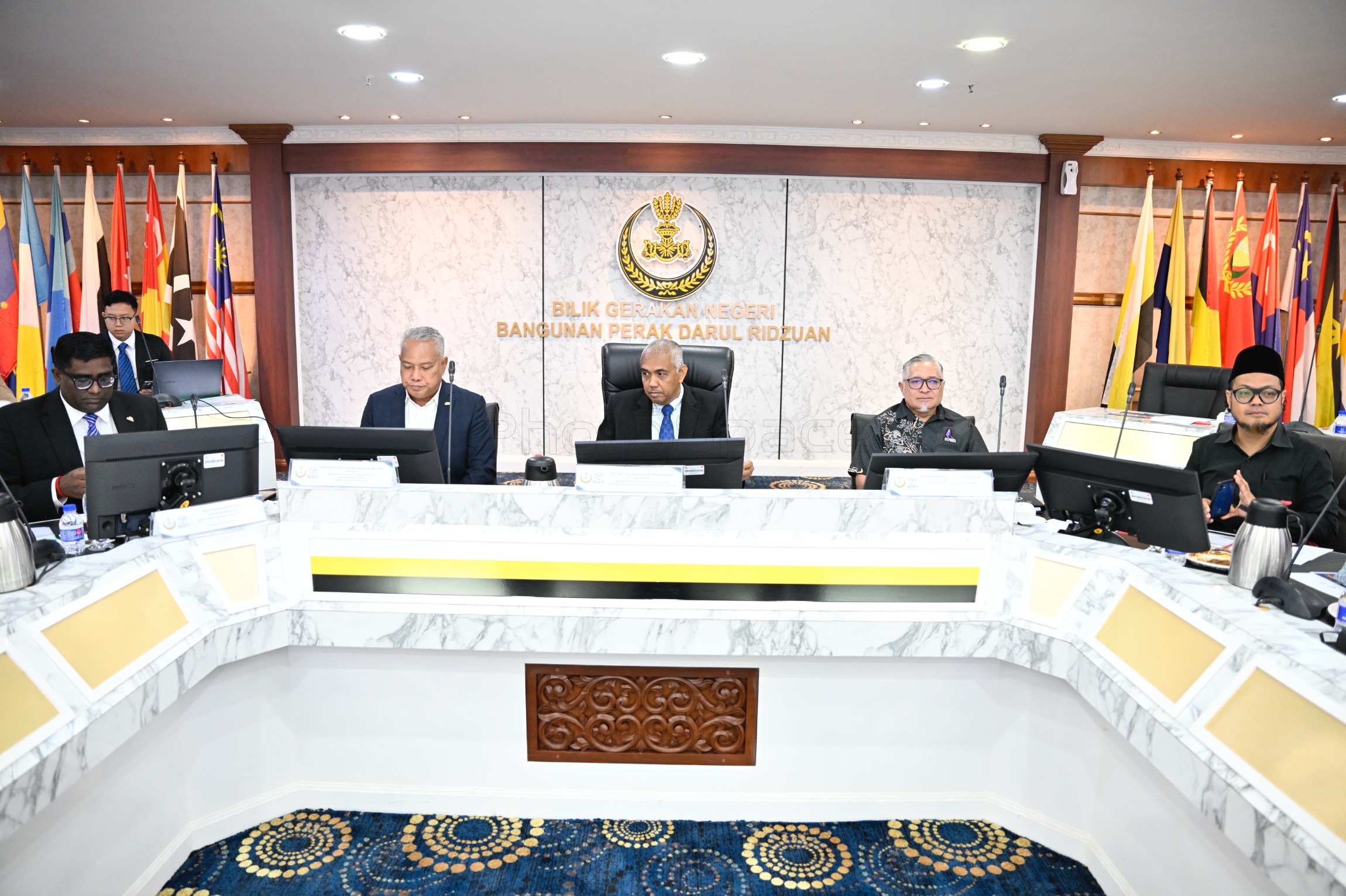  FBA6999